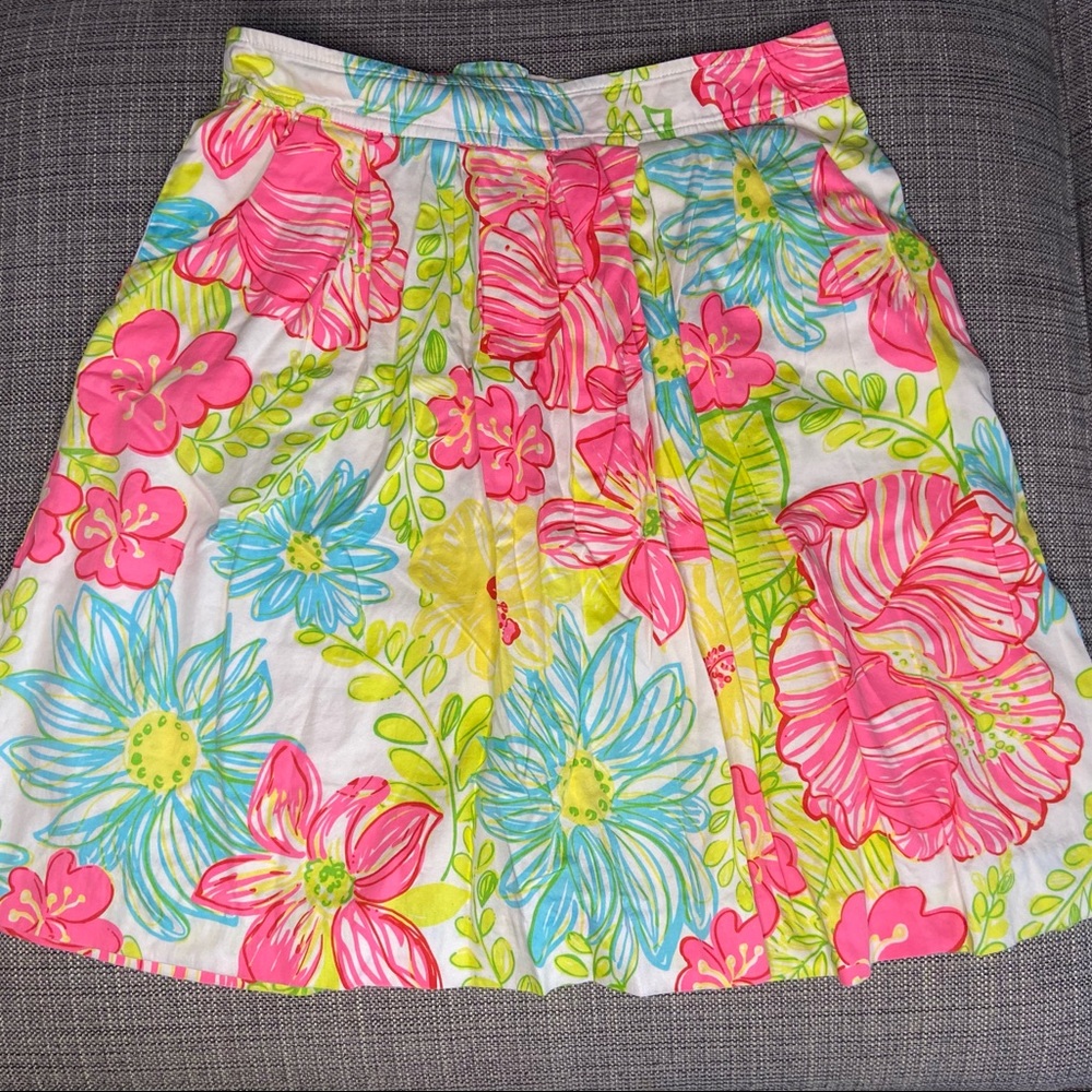 Lilly Pulitzer floral skirt with pockets